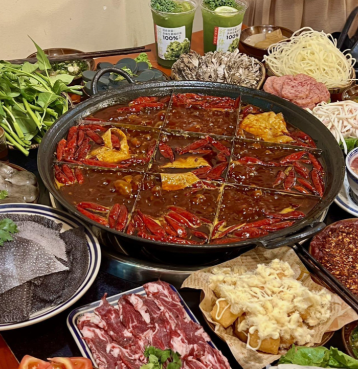Chongqing Hotpot (重庆火锅) with red oil broth and classic side dishes